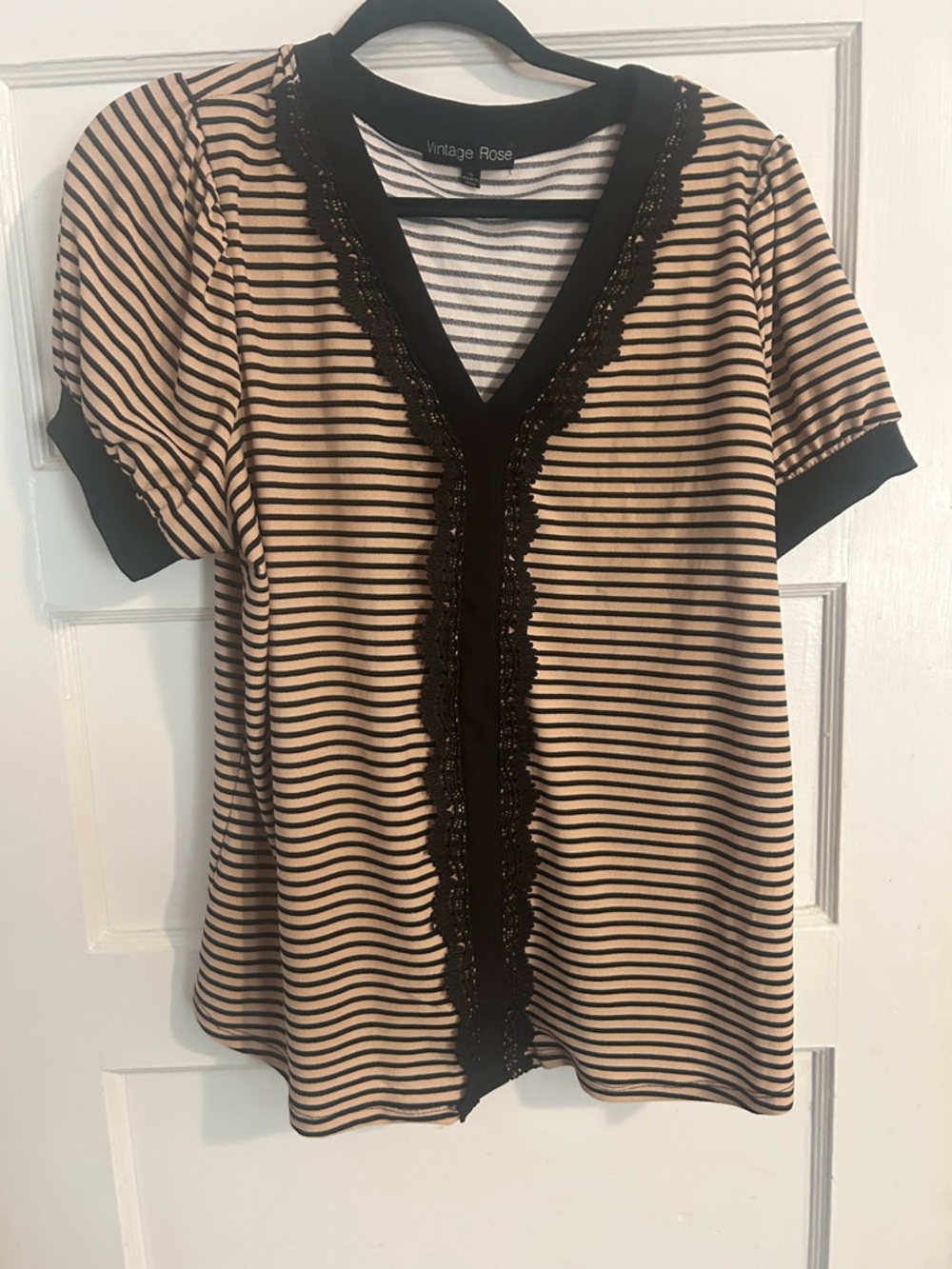 Vintage Rose Women's Black-Trim Striped Blouse - Beige/Black